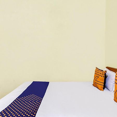 Hotel O Shivaye Rest House Деогар Екстер'єр фото